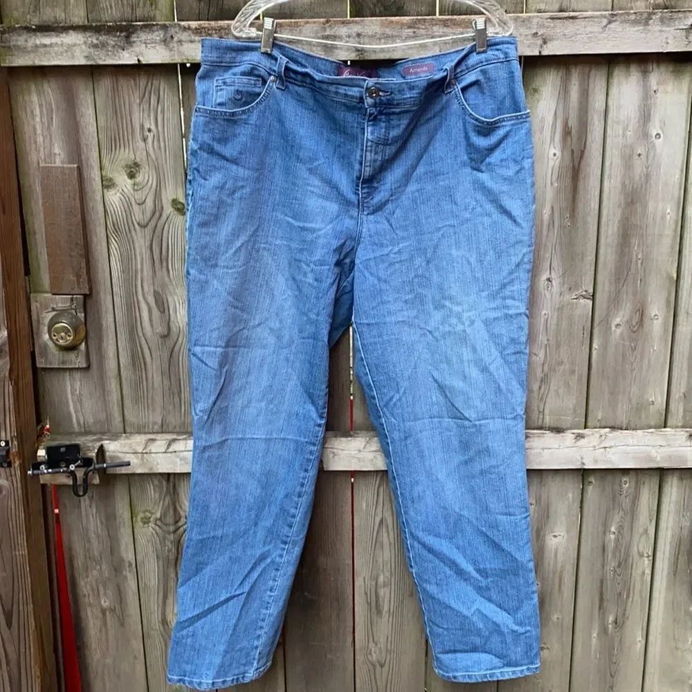 Gloria Vanderbilt Blue Jeans sz. 18 W